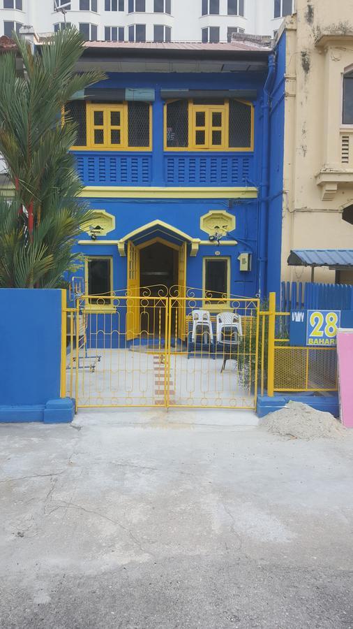 28 Bahari Hotel George Town Exterior photo
